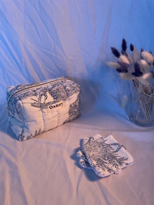 La trousse de toilette Bleue